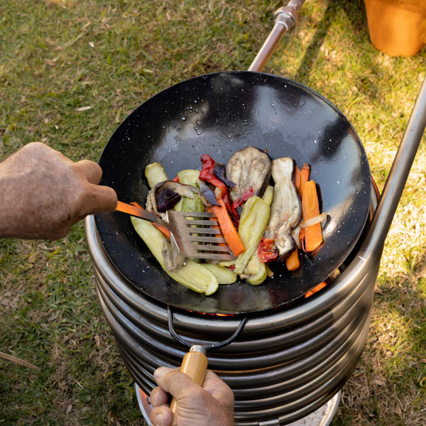 Wok para grillar